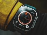 Samsung może celować w Apple Watch Ultra z następną wersją Galaxy Watch. (Źródło zdjęcia: Jaromír Kavan)