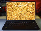 Recenzja laptopa Lenovo ThinkPad T14s Gen 6: Snapdragon X Elite zapewnia epicką żywotność baterii