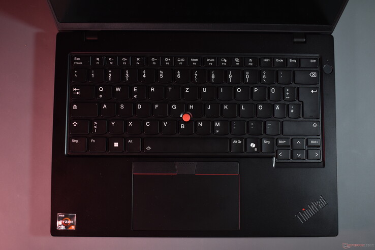 Lenovo ThinkPad L14 Gen 5 AMD: Klawiatura