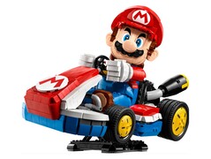 LEGO Mario i standardowy zestaw kart (źródło zdjęcia: LEGO)