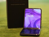 Recenzja smartfona Motorola Razr+ 2024 - Telefon z klapką i ogromnym wyświetlaczem zewnętrznym