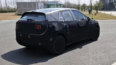 tesla Model 2 2025 może mieć konkurenta w postaci NIO (źródło obrazu: Delu/Weibo)