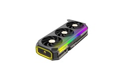 RTX 5090 AMP Extreme Infinity. (Źródło obrazu: Zotac)