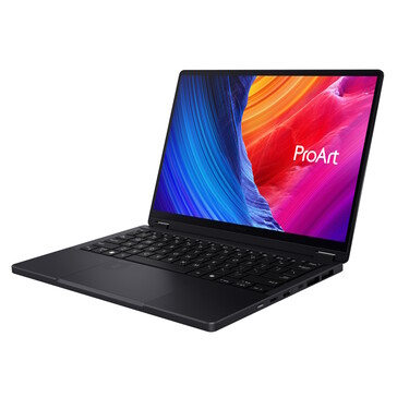 Dostępne są liczne porty. (Źródło obrazu: Asus)