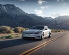 Tesla Model S może teoretycznie przejechać ponad 400 mil na jednym ładowaniu. (Źródło zdjęcia: Tesla)