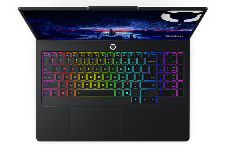 Legion Pro 5i Gen 10 z opcjonalną klawiaturą RGB. (Źródło obrazu: Lenovo)