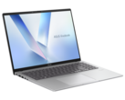 2025 Asus Vivobook 16 zaktualizowany o szybszy procesor Snapdragon X X1 za mniej niż 800 USD (Źródło: Asus)