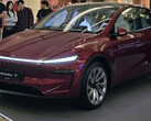 Nowa Tesla Model Y w kolorze Ultra Red (źródło zdjęcia: Sawyer Merritt/X)