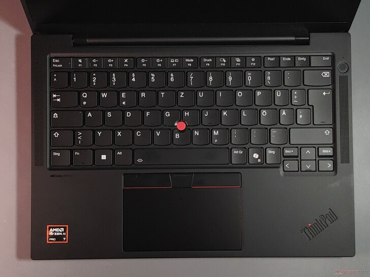 Lenovo ThinkPad T14s Gen 6: Klawiatura