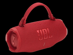 Z dołączonym paskiem, JBL Charge 6 może pełnić rolę modnej torebki. (Źródło zdjęcia: JBL)