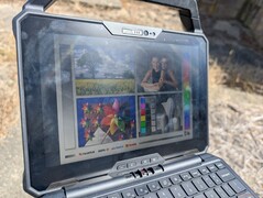 Na zewnątrz w świetle słonecznym