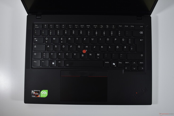 Lenovo ThinkPad P14s Gen 5 AMD: klawiatura