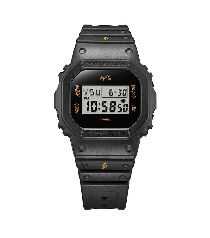 Casio DWE-5600JB-1A9ER z czarną obudową i paskiem. (Źródło zdjęcia: Casio)