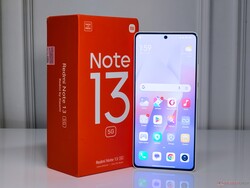 Xiaomi Redmi Note 13 5G. Urządzenie do recenzji dzięki uprzejmości Xiaomi India.