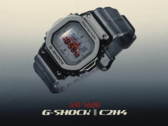 Edycja Casio G-Shock GM-5600 "Space Age" ma czerwoną grafikę Theme Building na międzynarodowym lotnisku w Los Angeles. (Źródło zdjęcia: C2H4)