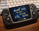 GKD Bubble zawdzięcza swój design konsoli SEGA Game Gear. (Źródło obrazu: Z-Pocket Game)