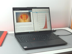 ThinkPad L16 G1, dostarczony przez