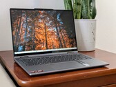 Recenzja Lenovo Yoga 7 2-w-1 14AHP9: Szybki kabriolet średniej klasy ze słabym wyświetlaczem