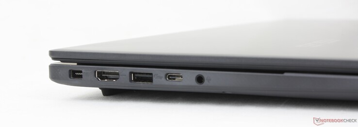 Po lewej: zasilacz sieciowy, HDI 2.1, USB-A 3.2 Gen. 1 (5 Gb/s), USB-C Gen. 1 z DisplayPort + Power Delivery, zestaw słuchawkowy 3,5 mm