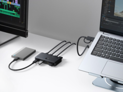 Nowy przełącznik KVM firmy Anker oferuje szereg portów USB-C i USB-A. (Źródło zdjęcia: Anker)