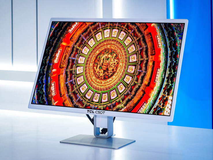 Panel OLED 4K IJP firmy TCL ma przekątną zaledwie 21,6 cala. (Źródło obrazu: TCL)