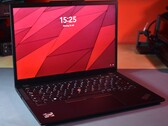 Recenzja laptopa Lenovo ThinkPad X13 Gen 4 AMD: Kompaktowa maszyna z procesorem Ryzen o przeciętnej wydajności