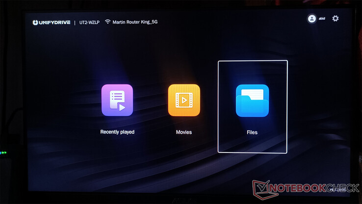 Interfejs wyjściowy wyświetlacza UnifyDrive UT2 (źródło obrazu: Notebookcheck)