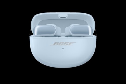 Słuchawki douszne Bose Ultra Open - Moonstone Blue. (Źródło zdjęcia: @MysteryLupin)