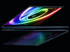 Najnowszy Razer Blade 16 ma przeprojektowaną klawiaturę, a także nowy sprzęt wewnętrzny. (Źródło obrazu: Razer)