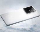Realme GT7 łączy w sobie Dimensity 9400+ z baterią o pojemności 7 200 mAh. (Źródło zdjęcia: Realme)
