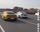 Xiaomi SU7 Ultra pokonuje Teslę Model S Plaid w wyścigu drag (źródło obrazu: zrzut ekranu z Tesla Geek na YouTube)