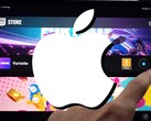 Pewien YouTuber zainstalował Fortnite na iPadzie poza UE, pomimo starań Apple. (Źródło zdjęcia: Saunders Tech on X / Apple - edytowane)