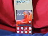 Recenzja smartfona Motorola Moto G85 - Telefon klasy średniej z niemal bezramkowym wyświetlaczem 120 Hz