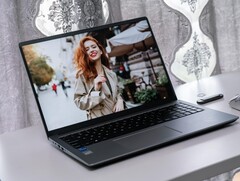 Laptop Haier Y16 wyposażony jest w 16-calowy panel FHD (Źródło obrazu : Haier) 