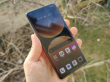 Test smartfona Realme GT7 Pro (źródło obrazu: Marcus Herbrich)