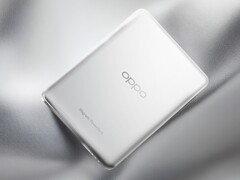 Oppo Magnetic Power Bank 5000 mAh jest dostępny w przedsprzedaży w Chinach. (Źródło zdjęcia: Oppo)