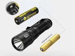 Opcje baterii dla M2TC Pro. (Zdjęcie: Nitecore)