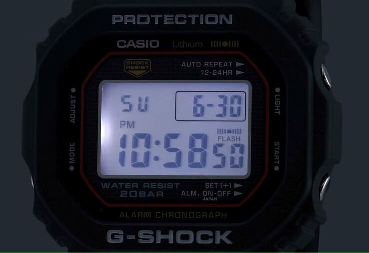 W przeciwieństwie do oryginalnego modelu DW-5000C z 1983 roku, zegarek G-Shock DW-5000R wykorzystuje podświetlenie Casio Super Illuminator LED dla lepszej widoczności w nocy. (Źródło zdjęcia: Casio)