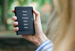 Light Phone 3 posiada wyświetlacz OLED i minimalistyczny interfejs użytkownika. (Zdjęcie: Light Phone)