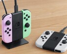 Podstawka ładująca Joy-Con może być używana pionowo lub położona płasko na stole. (Źródło obrazu: Nintendo)